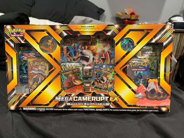 Having Trouble Valuing This Box, Prices Are All Over the Place. Any Help Pricing?